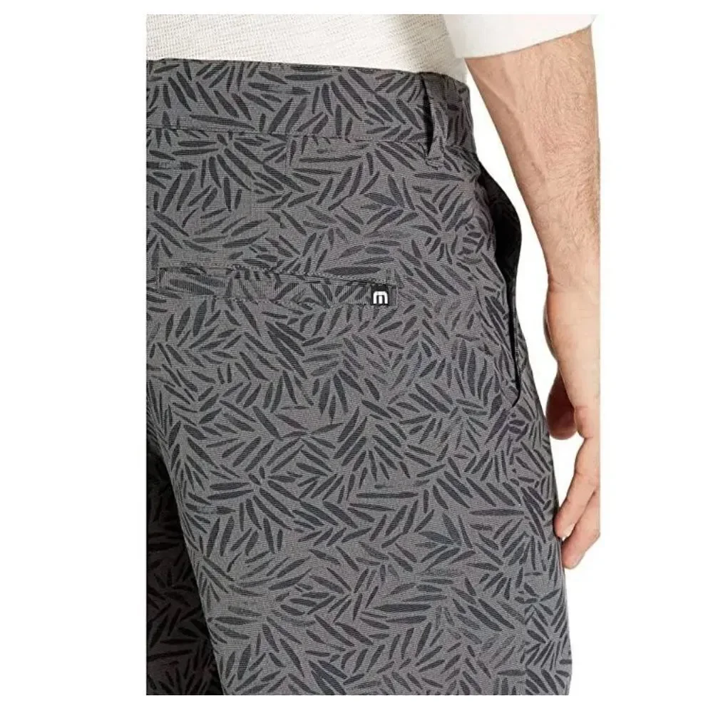 Travis Mathew, go fish golf shorts shorts size 40 NWT